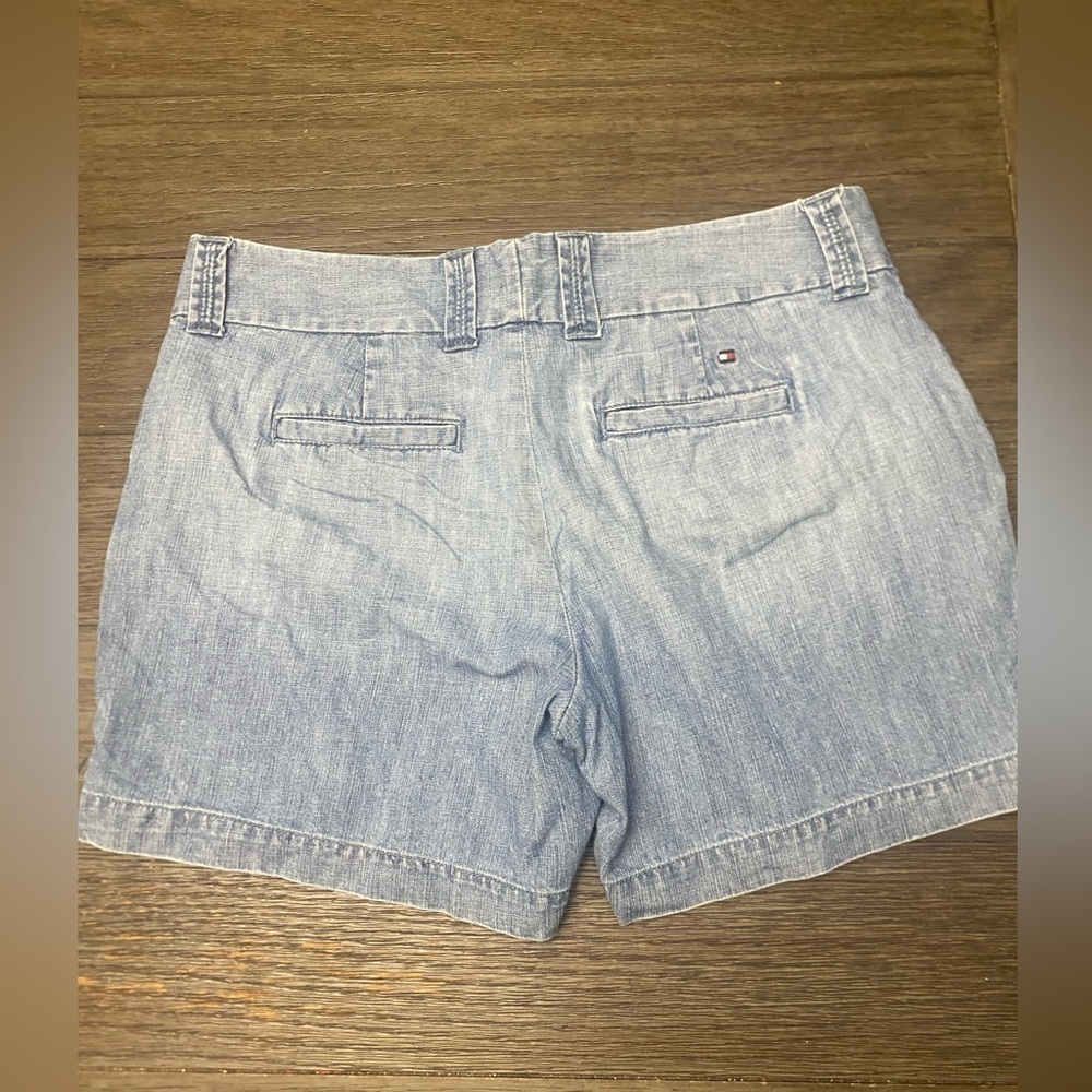 Tommy Hilfiger Light Blue Denim Jean Shorts - Picture 2 of 7